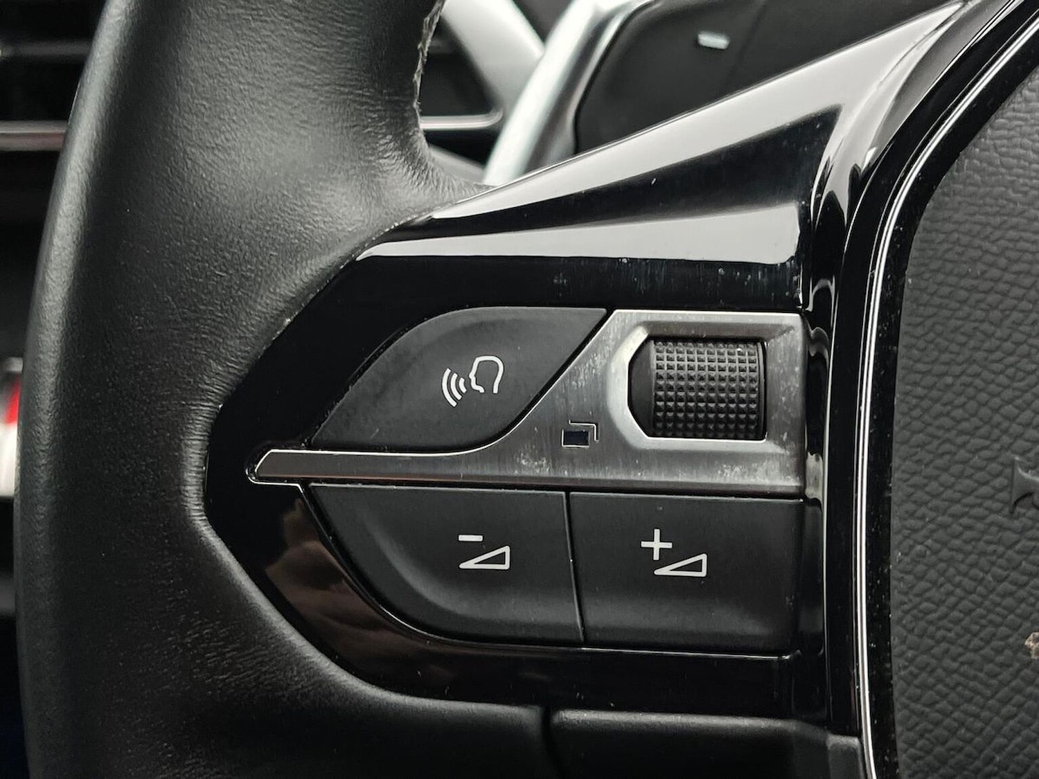 Used Peugeot 5008 2022 for sale - 77715402: Photo 26