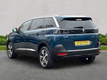 Used Peugeot 5008 2022 for sale - 77715402: Photo