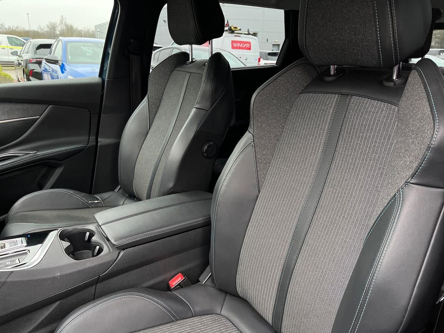 Used Peugeot 5008 2022 for sale - 77715402: Photo 32