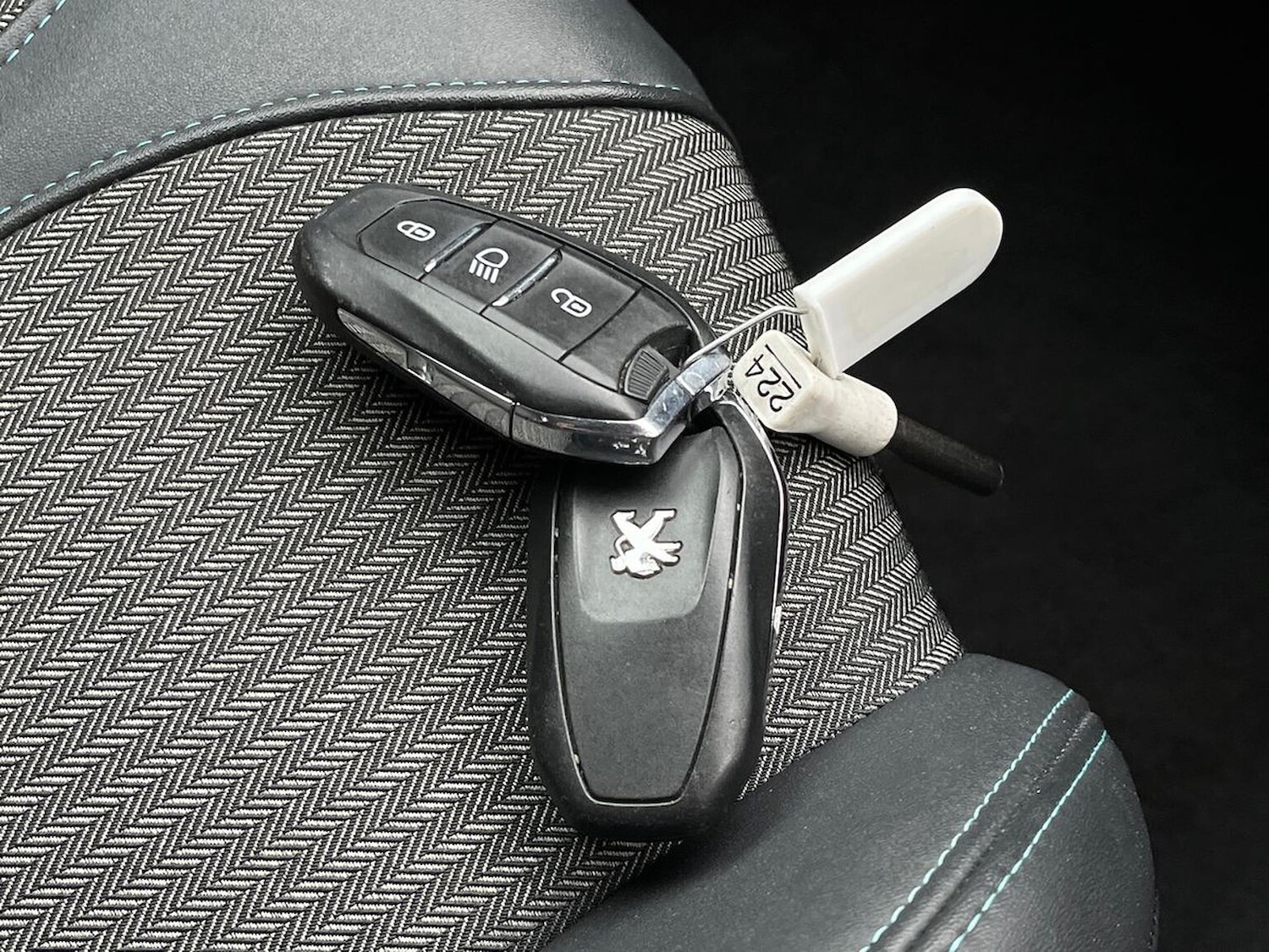 Used Peugeot 5008 2022 for sale - 77715402: Photo 49