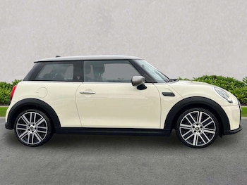 Used MINI Hatch 2022 for sale - 78614742: Photo