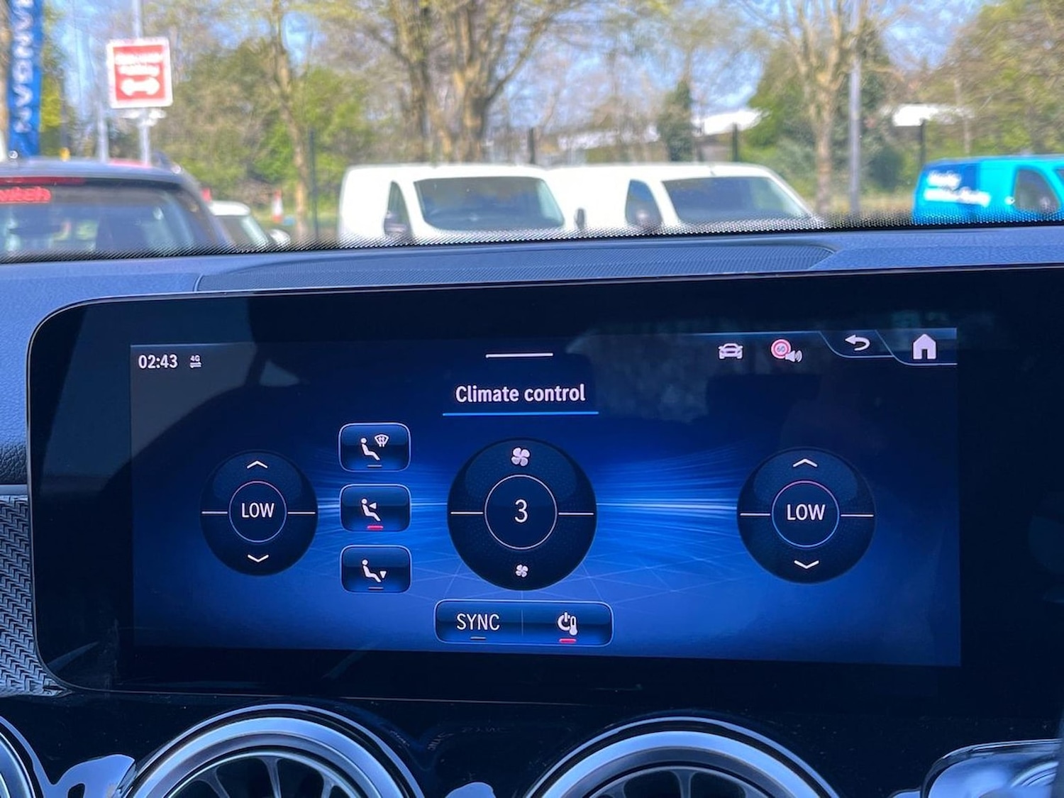 Used Mercedes-Benz GLB 2025 for sale - 78196367: Photo 12