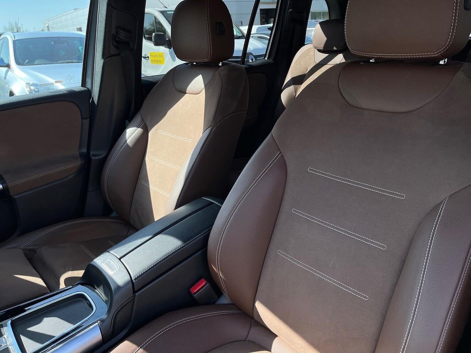 Used Mercedes-Benz GLB 2025 for sale - 78196367: Photo 32