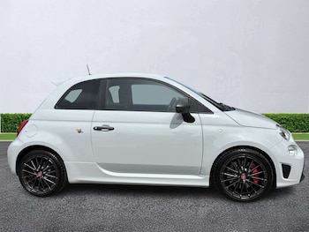 Used Abarth 595 2022 for sale - 78673930: Photo