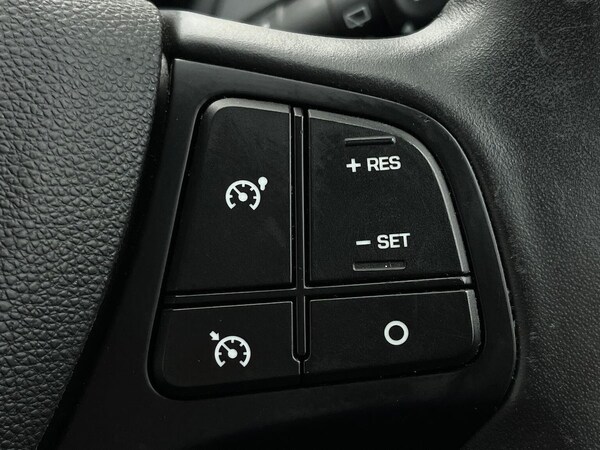 Used Hyundai i10 2019 for sale - 76211971: Photo 27
