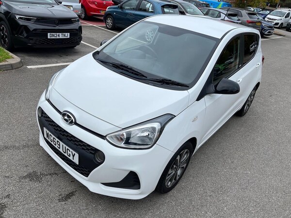 Used Hyundai i10 2019 for sale - 76211971: Photo 40
