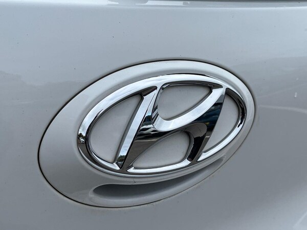 Used Hyundai i10 2019 for sale - 76211971: Photo 44