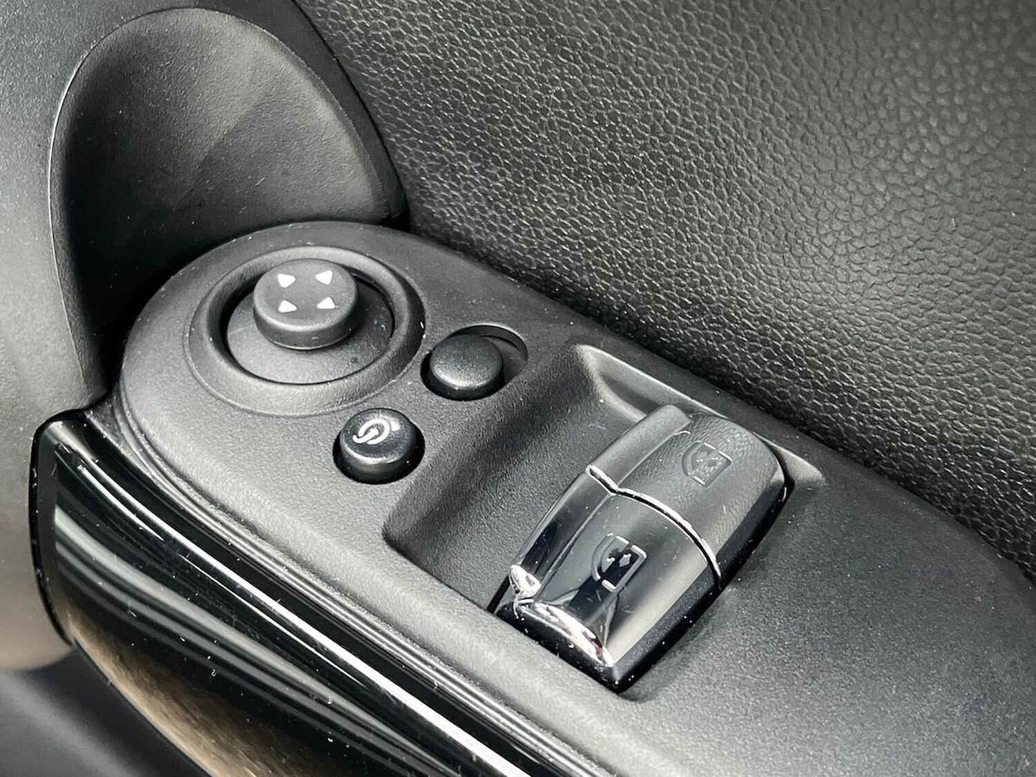 Used MINI Hatch 2022 for sale - 77639295: Photo 21