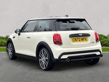 Used MINI Hatch 2022 for sale - 77639295: Photo