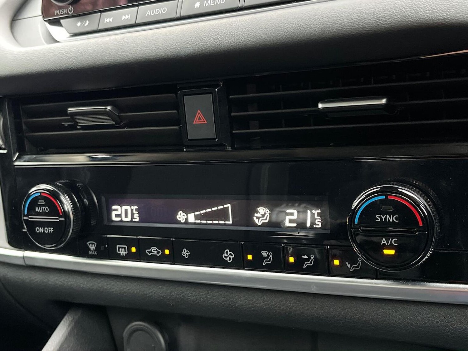 Used Nissan Qashqai 2022 for sale - 76547701: Photo 12