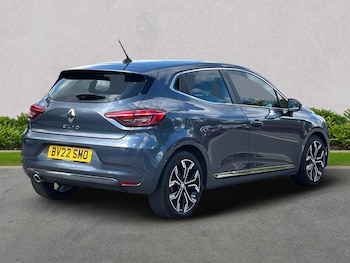 Used Renault Clio 2022 for sale - 75513209: Photo