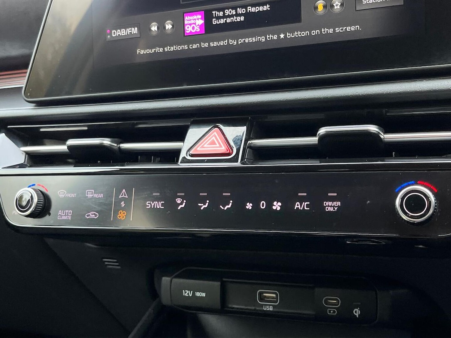 Used Kia Niro 2023 for sale - 76324650: Photo 12