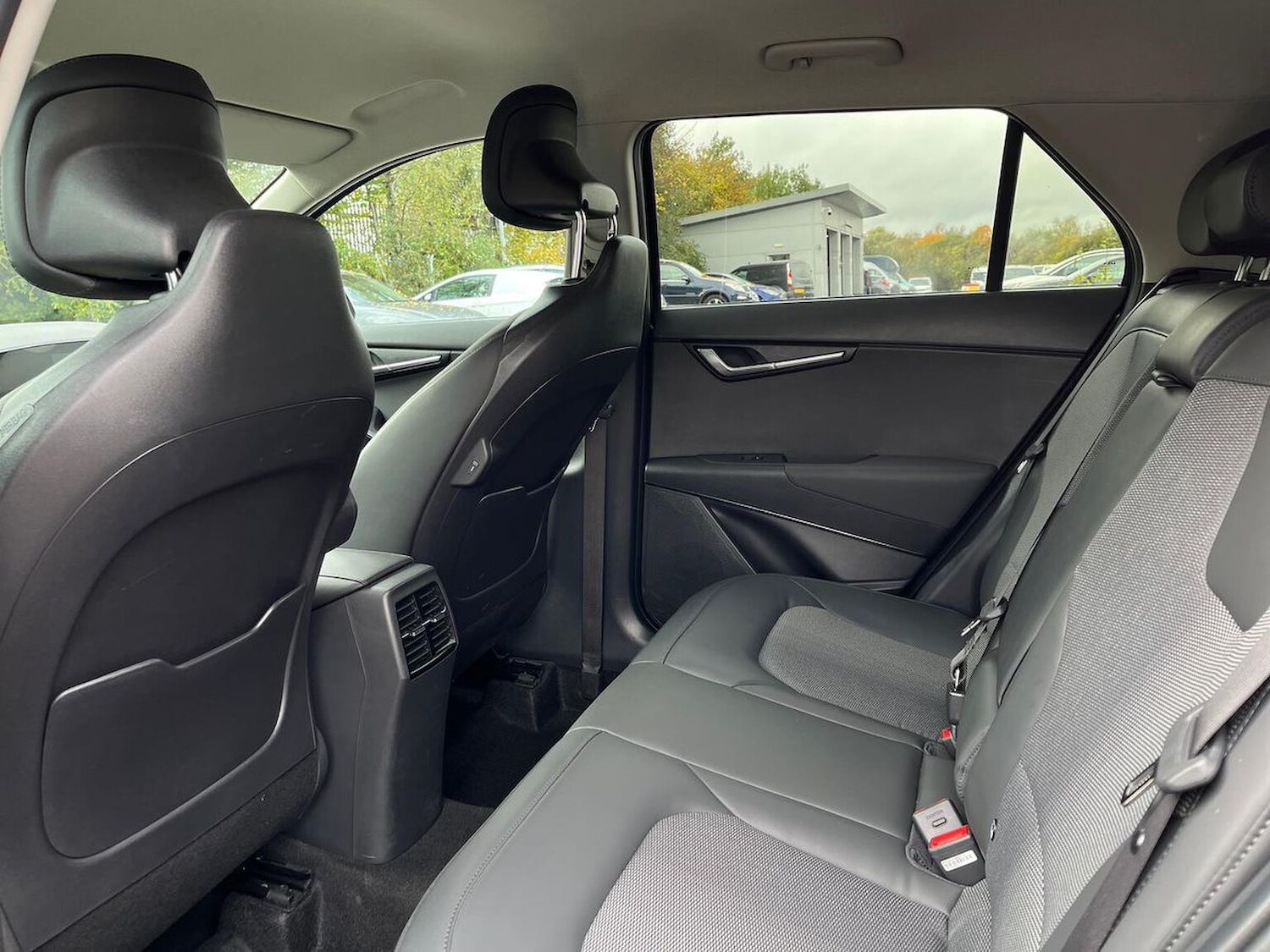 Used Kia Niro 2023 for sale - 76324650: Photo 42