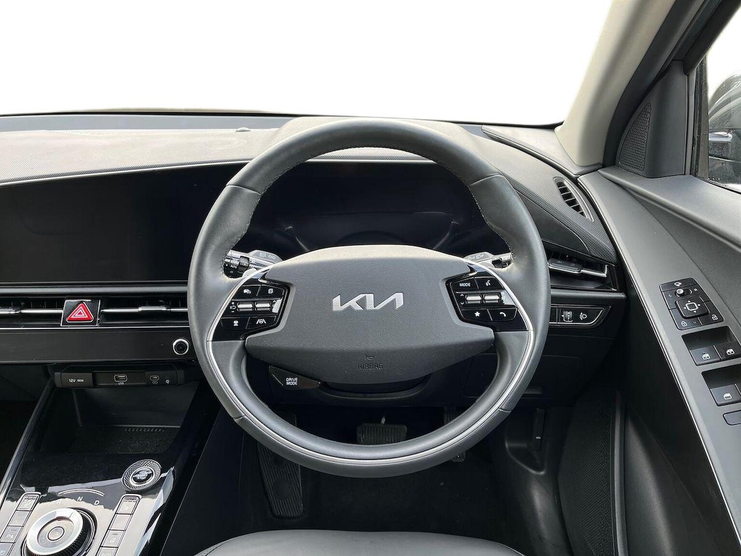 Used Kia Niro 2023 for sale - 76324650: Photo 9