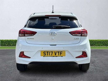 Used Hyundai i20 2017 for sale - 79335508: Photo