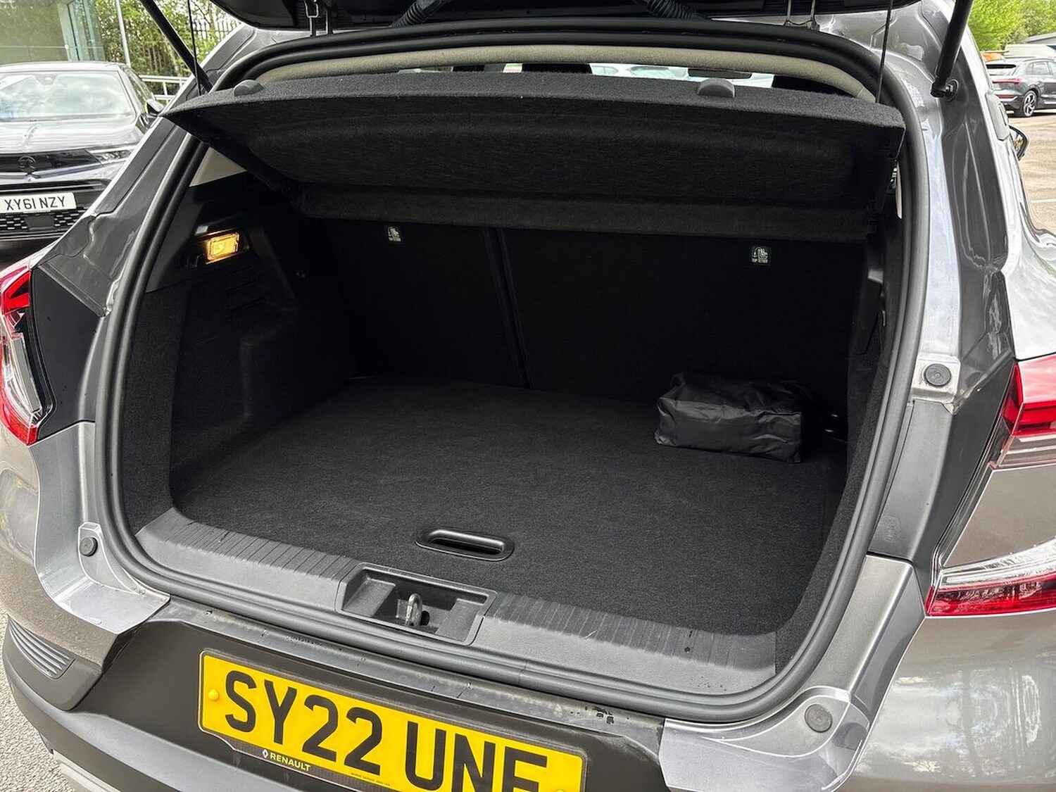 Used Renault Captur 2022 for sale - 78196405: Photo 19