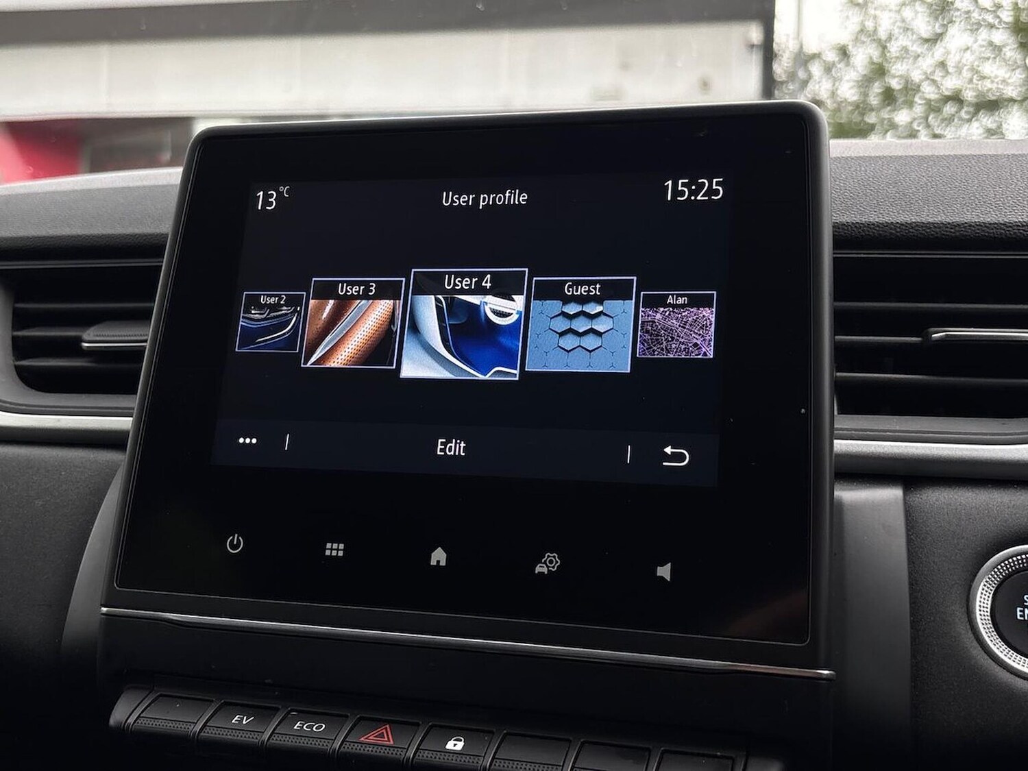 Used Renault Captur 2022 for sale - 78196405: Photo 51