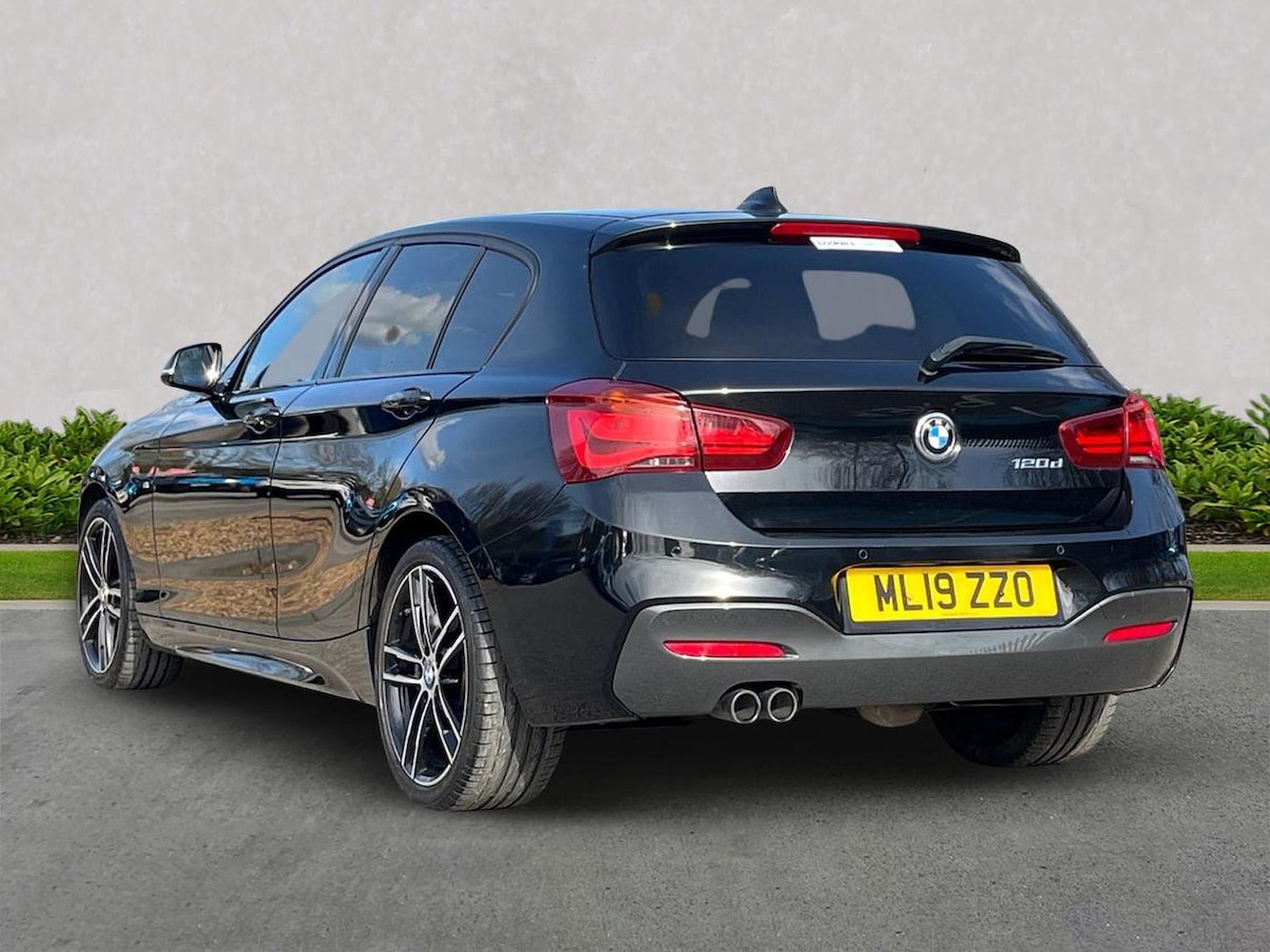 Used BMW 1 Series 2019 for sale - 78196400: Photo 2