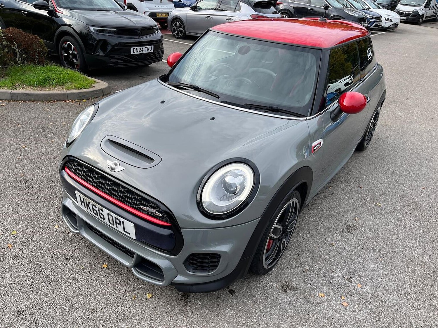 Used MINI Hatch 2017 for sale - 76149509: Photo 40