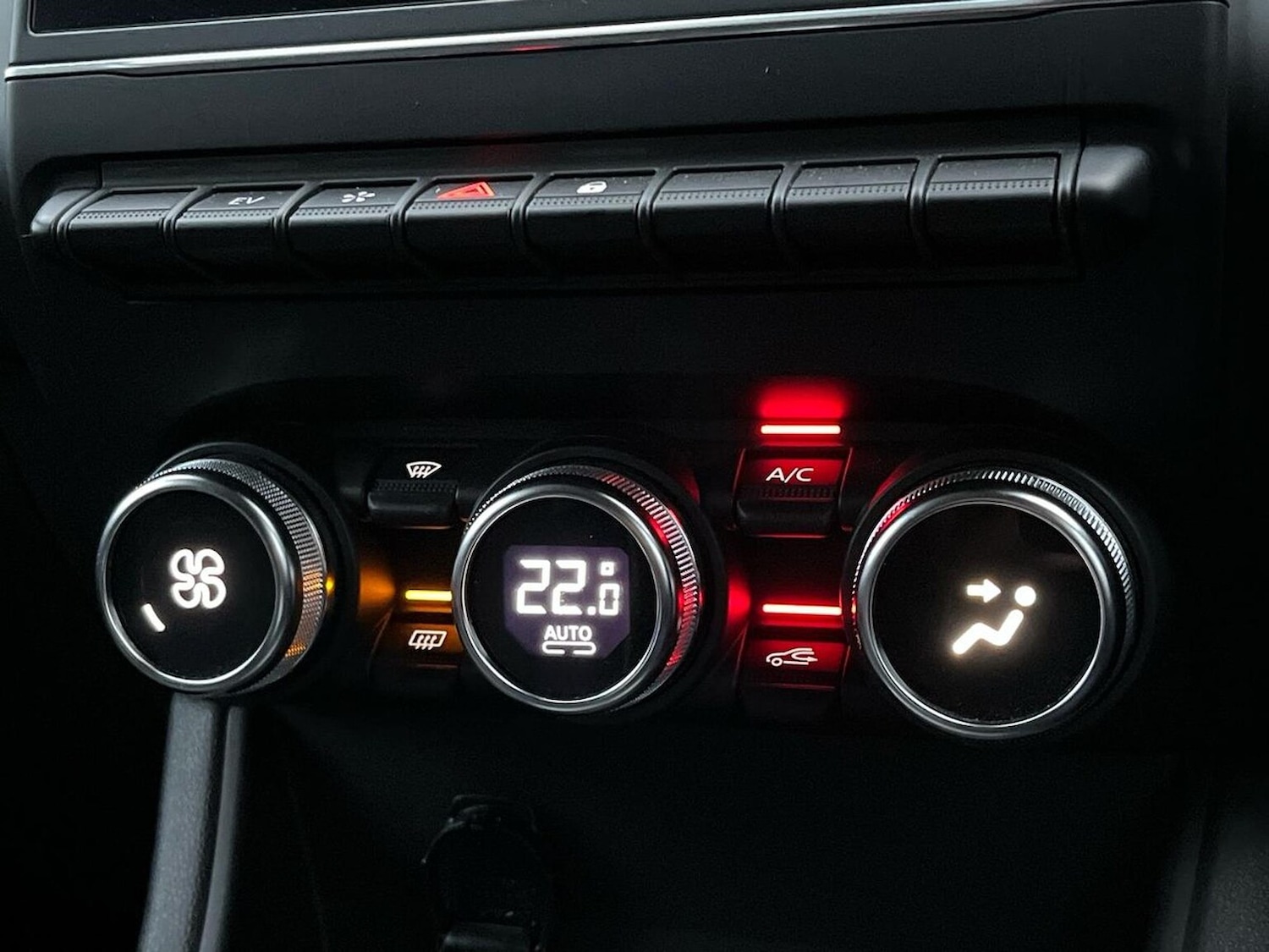 Used Renault Captur 2022 for sale - 76770045: Photo 13