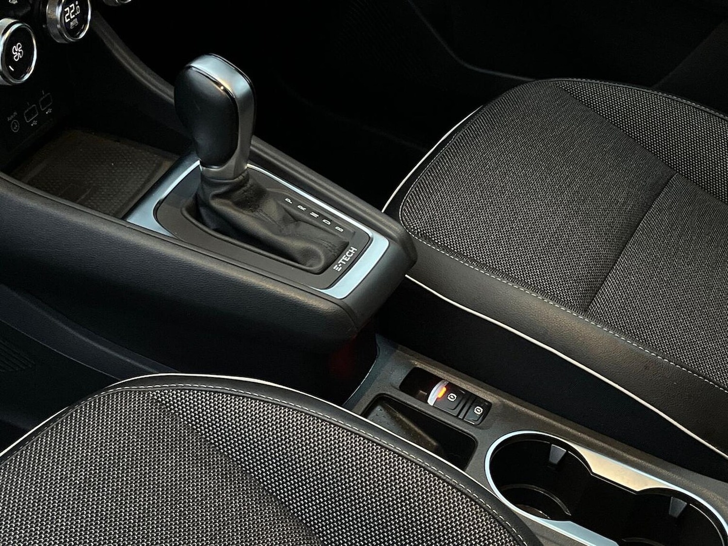 Used Renault Captur 2022 for sale - 76770045: Photo 14