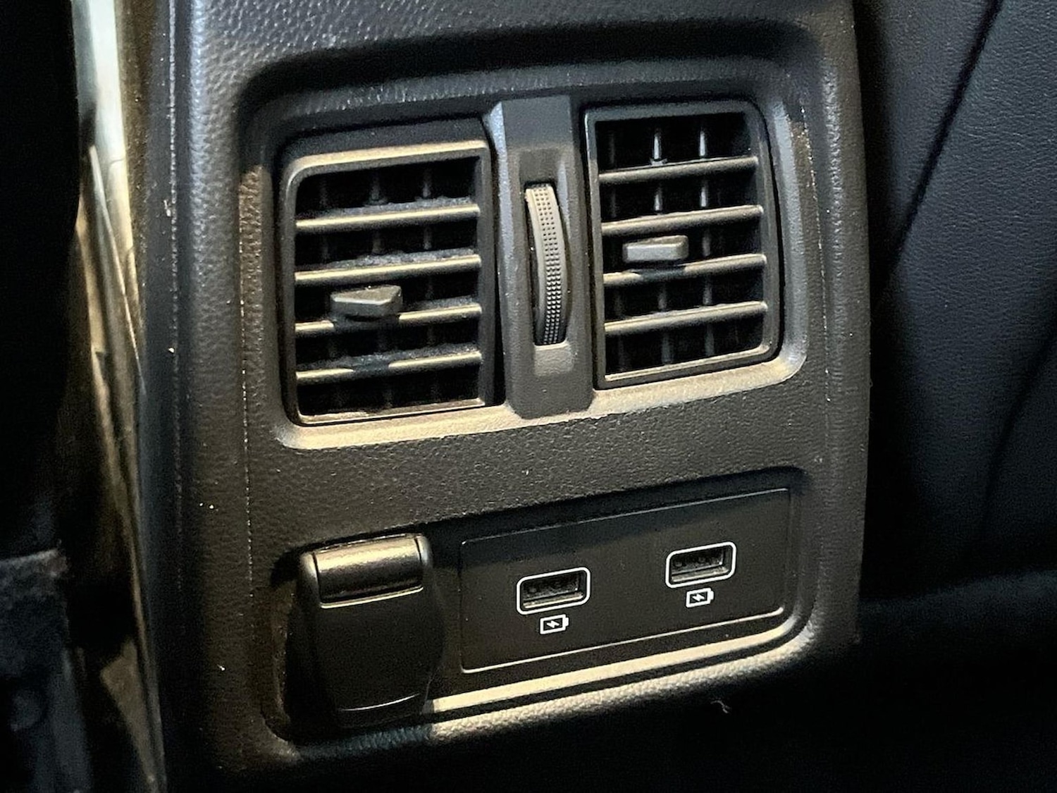 Used Renault Captur 2022 for sale - 76770045: Photo 44