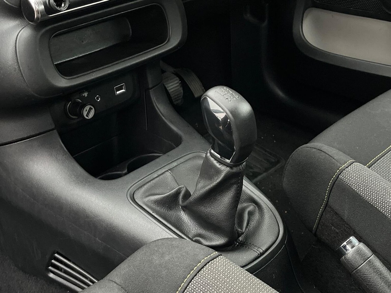 Used Citroen C3 2018 for sale - 76986980: Photo 14