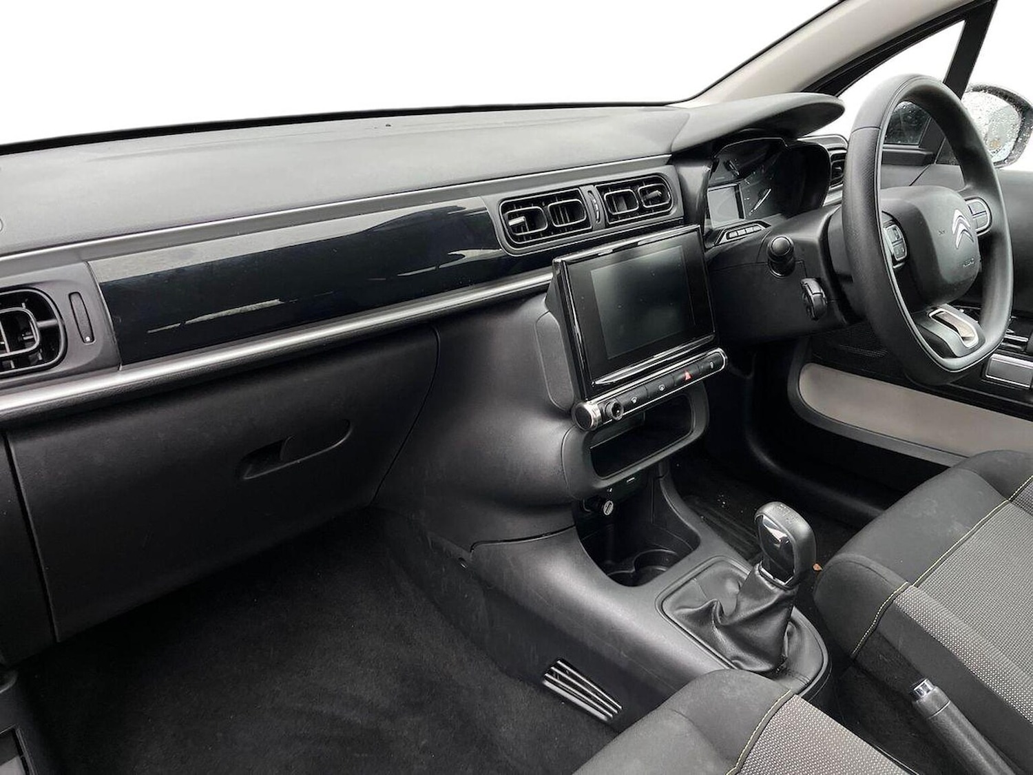 Used Citroen C3 2018 for sale - 76986980: Photo 8