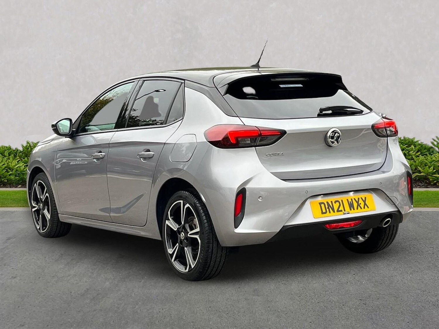 Used Vauxhall Corsa 2021 for sale - 76324641: Photo 2