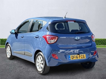 Used Hyundai i10 2016 for sale - 79463275: Photo