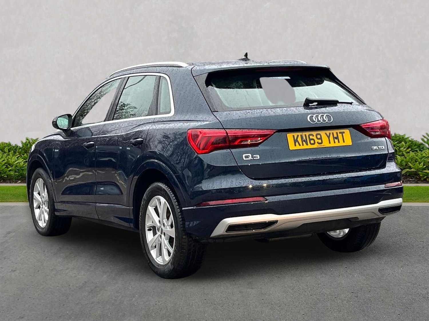 Used Audi Q3 2019 for sale - 77024281: Photo 2