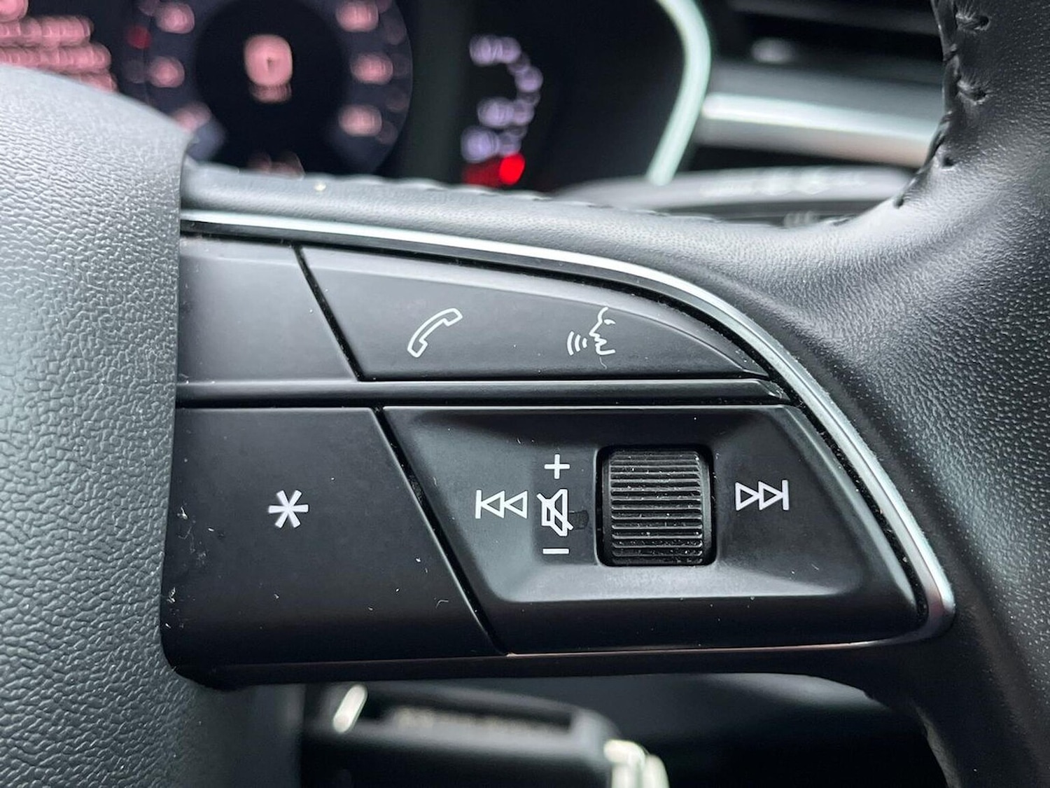 Used Audi Q3 2019 for sale - 77024281: Photo 28