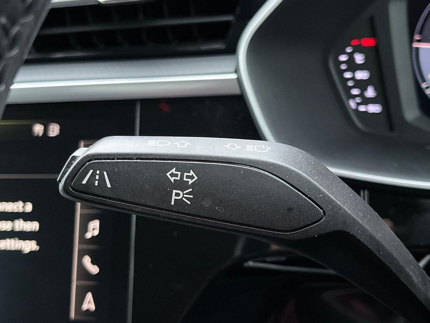 Used Audi Q3 2019 for sale - 77024281: Photo 29