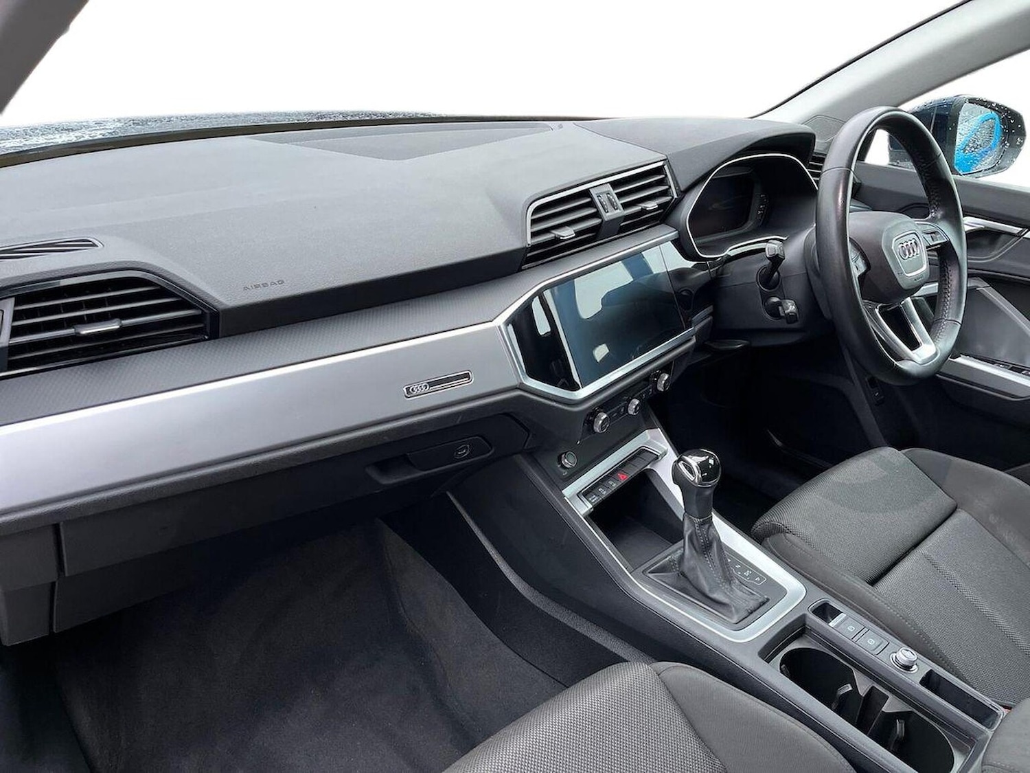 Used Audi Q3 2019 for sale - 77024281: Photo 8