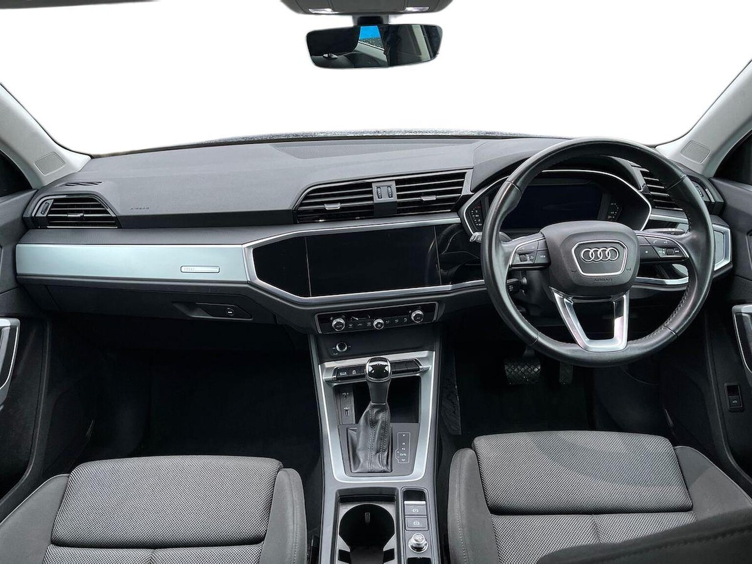 Used Audi Q3 2019 for sale - 77024281: Photo 9