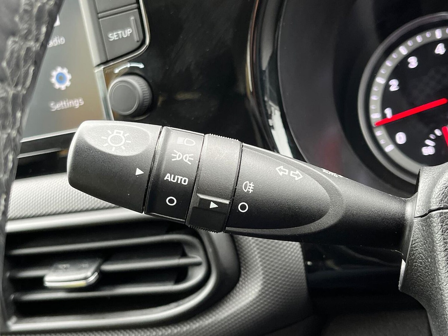 Used Hyundai i10 2023 for sale - 76504956: Photo 28