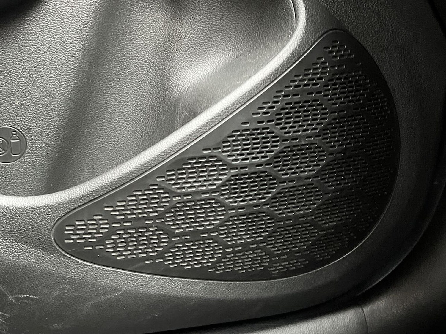 Used Hyundai i10 2023 for sale - 76504956: Photo 31