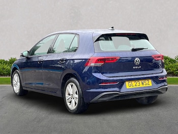 Used Volkswagen Golf 2023 for sale - 75512901: Photo