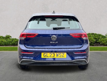 Used Volkswagen Golf 2023 for sale - 75512901: Photo