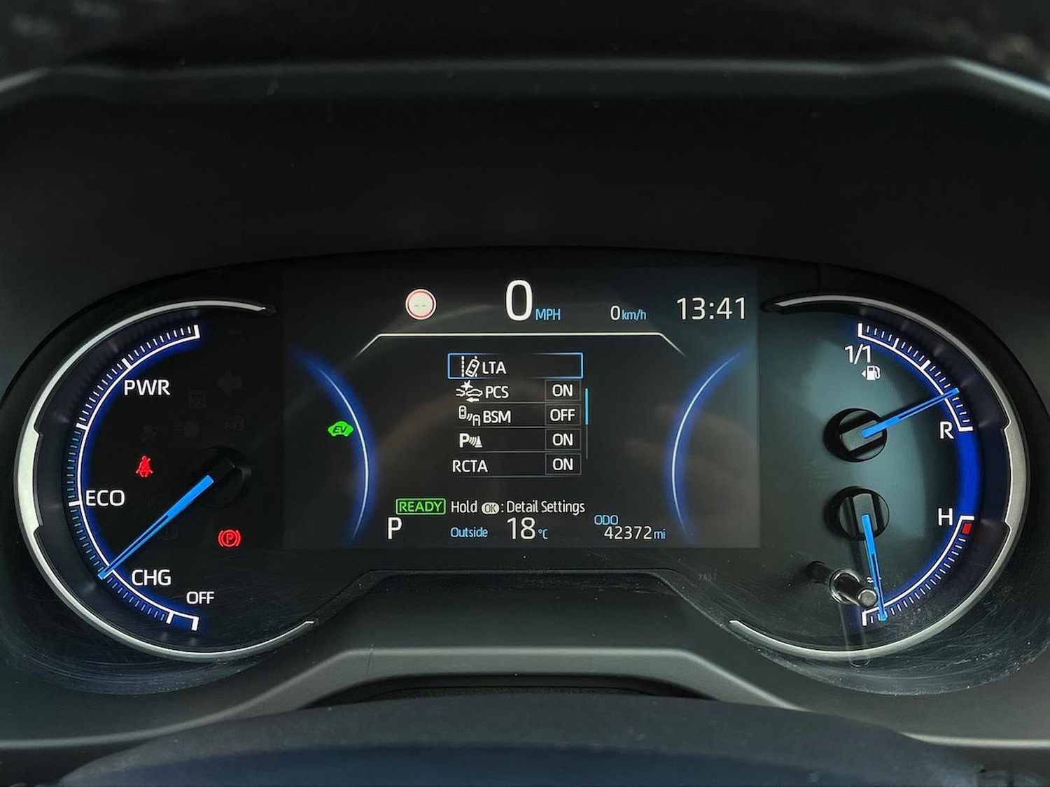 Used Toyota RAV4 2021 for sale - 76682642: Photo 10