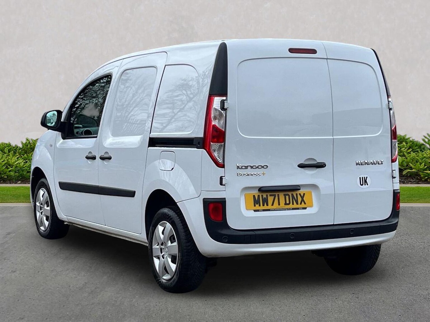 Used Renault Kangoo 2021 for sale - 78196499: Photo 2