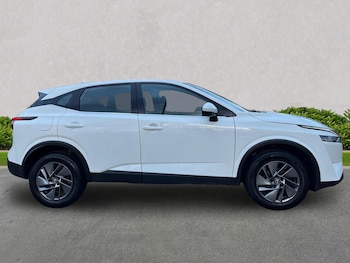 Used Nissan Qashqai 2023 for sale - 76510767: Photo