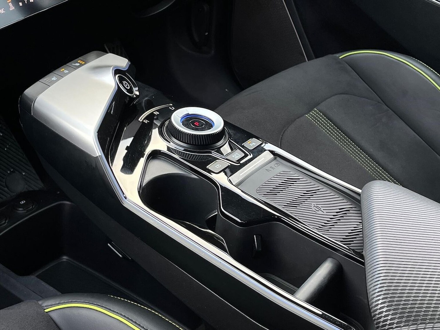 Used Kia EV6 2024 for sale - 76957534: Photo 14