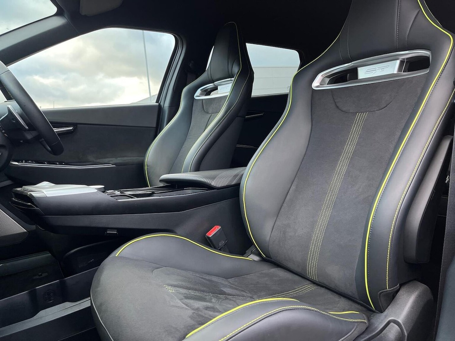 Used Kia EV6 2024 for sale - 76957534: Photo 33