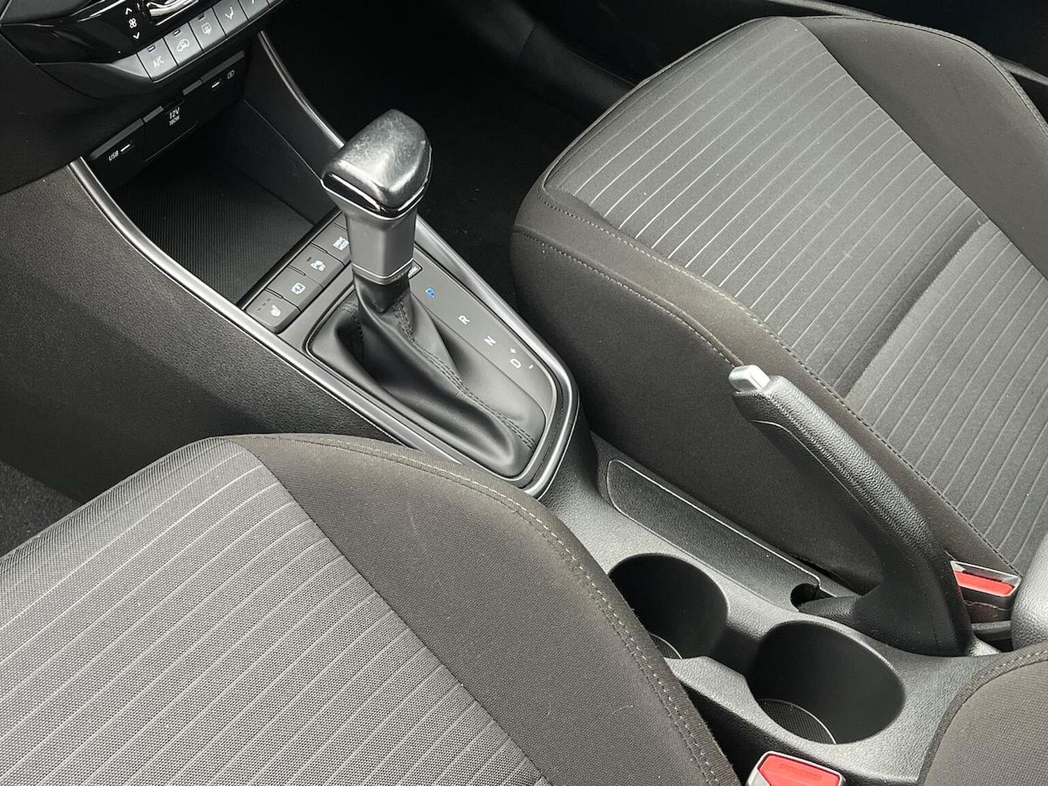 Used Hyundai i20 2022 for sale - 76407425: Photo 13