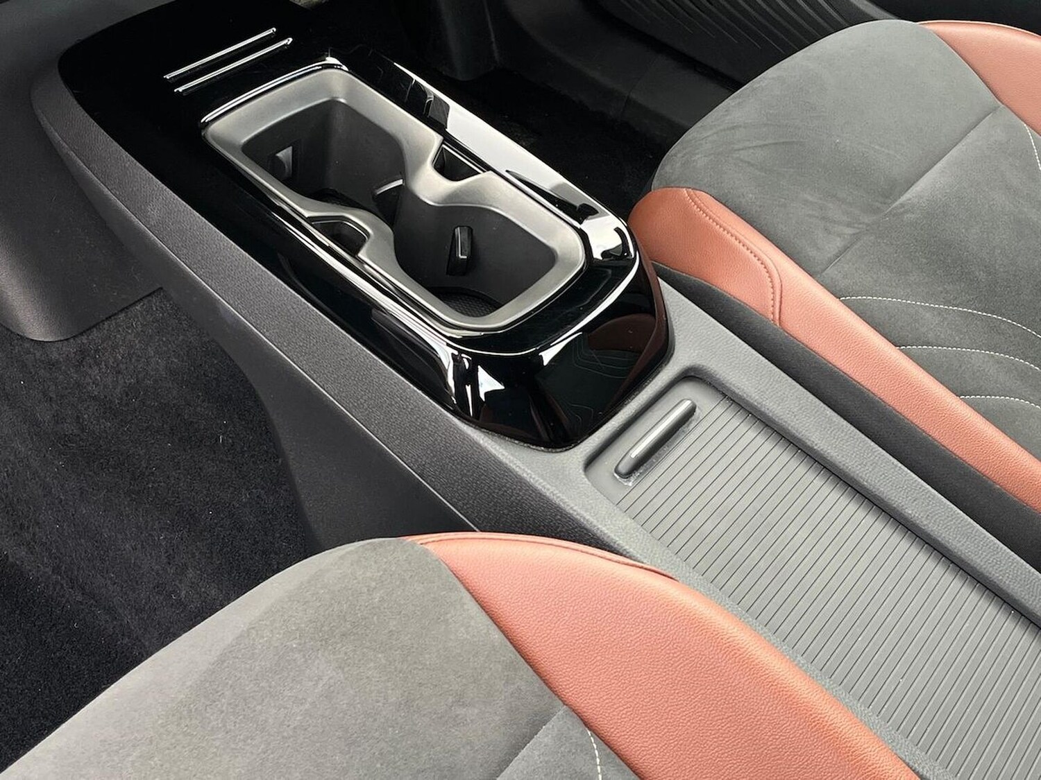 Used Volkswagen ID.4 2021 for sale - 78196455: Photo 16