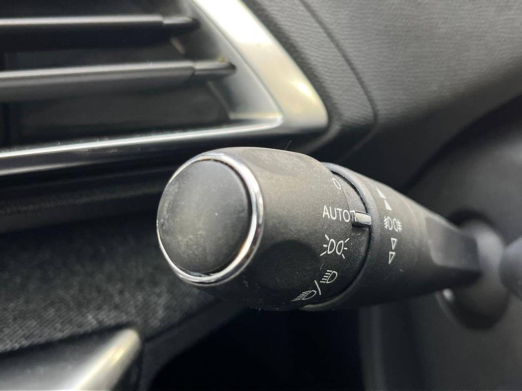 Used Peugeot 3008 2018 for sale - 76906311: Photo 29