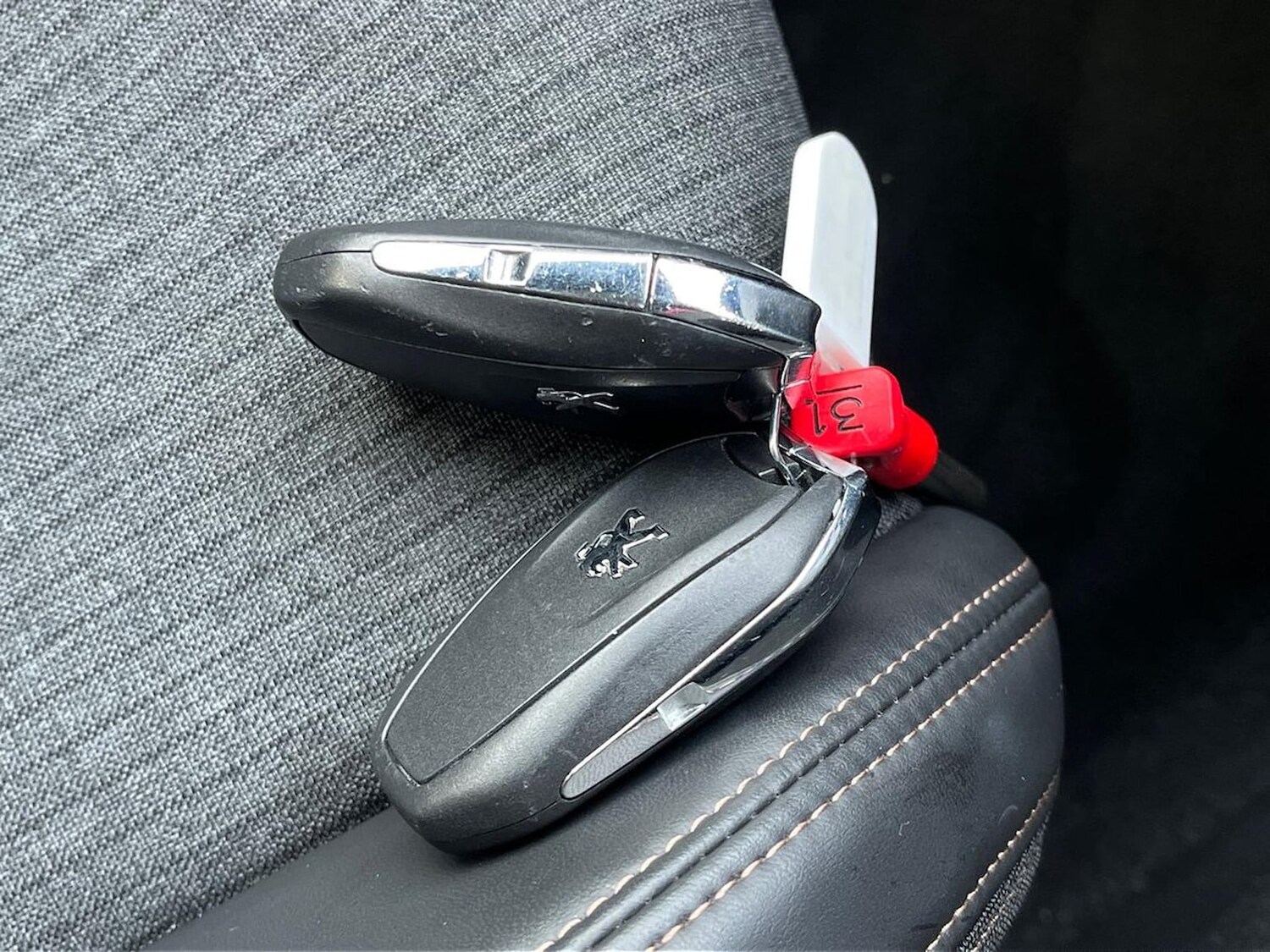 Used Peugeot 3008 2018 for sale - 76906311: Photo 51