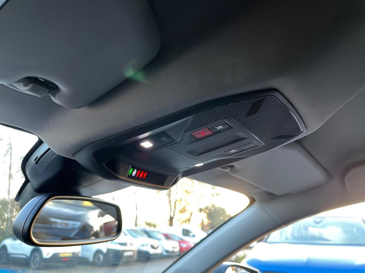 Used Citroen C5 X 2023 for sale - 76799392: Photo 15