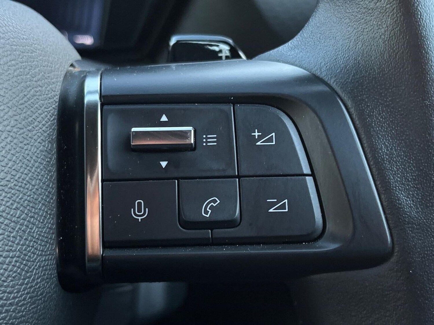 Used Citroen C5 X 2023 for sale - 76799392: Photo 28